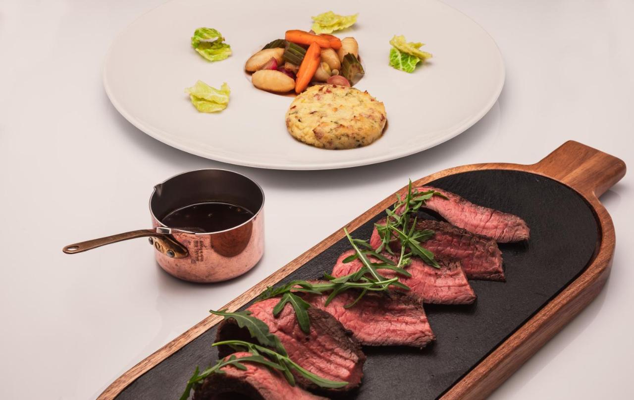 Hotel Bischofhof - Bistro Jasmin คีอูซา ภายนอก รูปภาพ