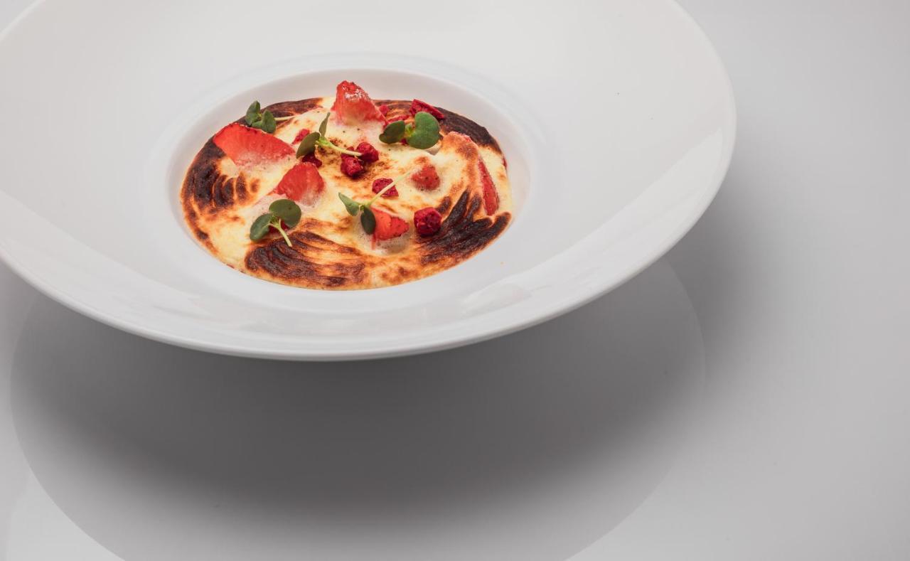 Hotel Bischofhof - Bistro Jasmin คีอูซา ภายนอก รูปภาพ