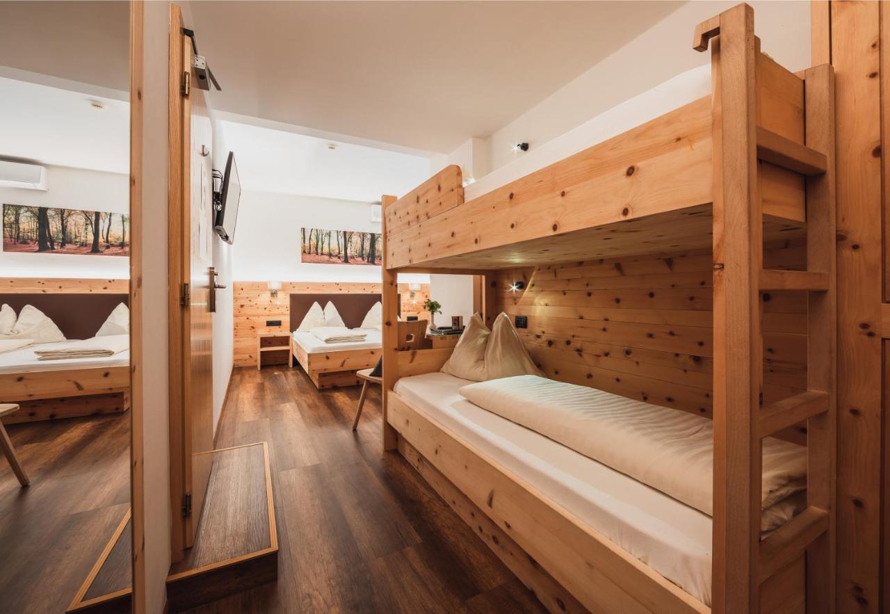 Hotel Bischofhof - Bistro Jasmin คีอูซา ภายนอก รูปภาพ