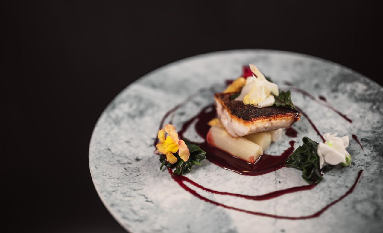 Hotel Bischofhof - Bistro Jasmin คีอูซา ภายนอก รูปภาพ