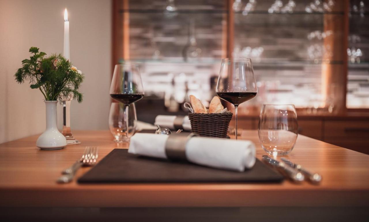 Hotel Bischofhof - Bistro Jasmin คีอูซา ภายนอก รูปภาพ