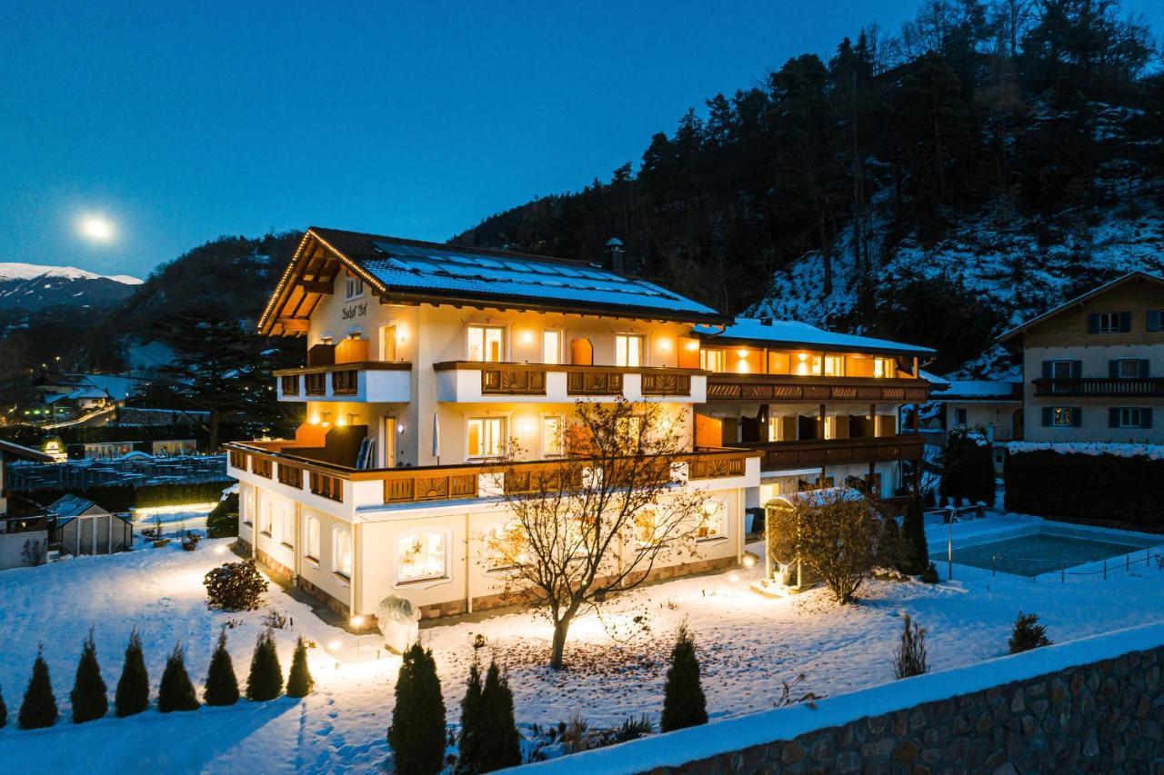 Hotel Bischofhof - Bistro Jasmin คีอูซา ภายนอก รูปภาพ