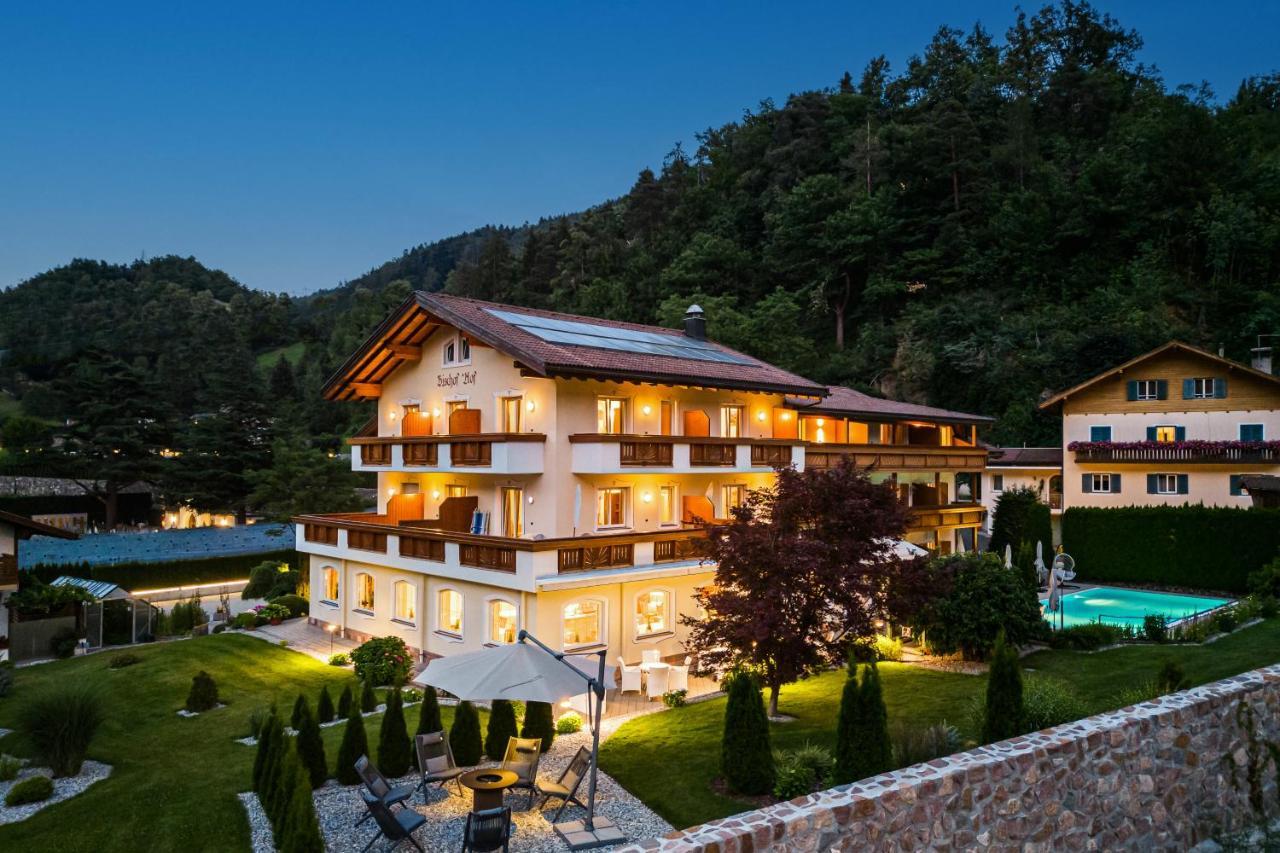 Hotel Bischofhof - Bistro Jasmin คีอูซา ภายนอก รูปภาพ