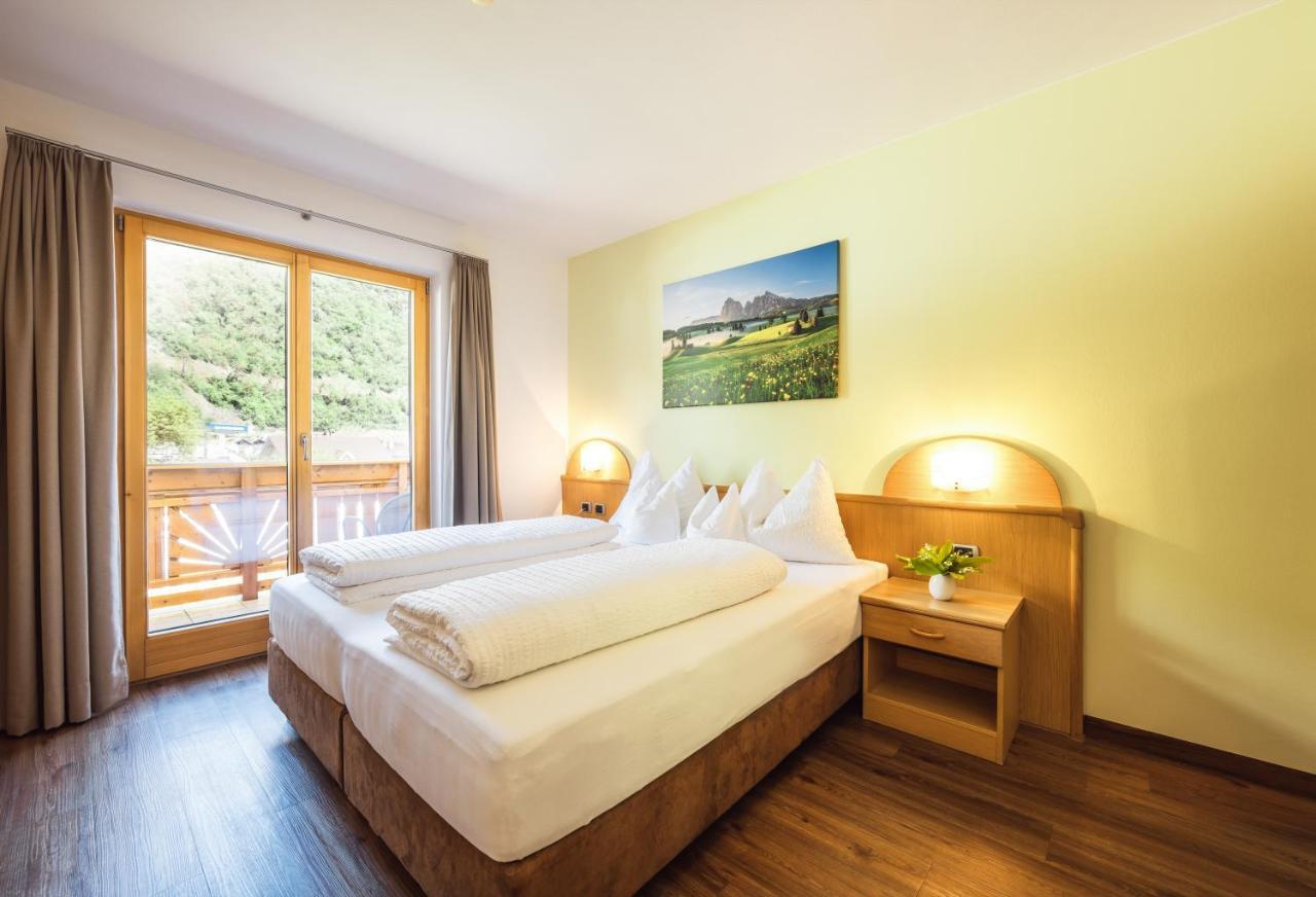 Hotel Bischofhof - Bistro Jasmin คีอูซา ภายนอก รูปภาพ